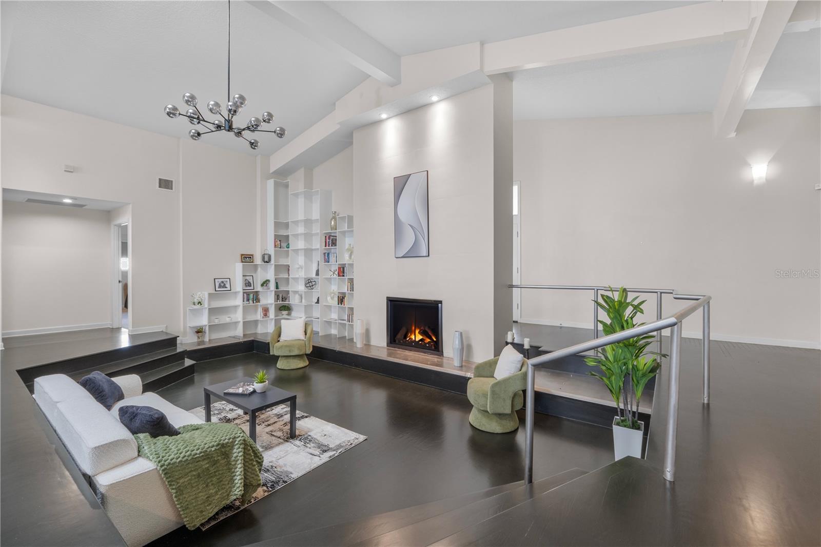 GAINES COVE - Residential