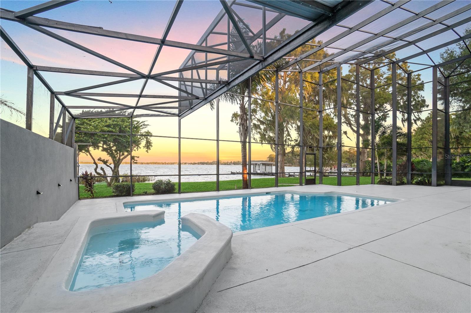 GAINES COVE - Residential