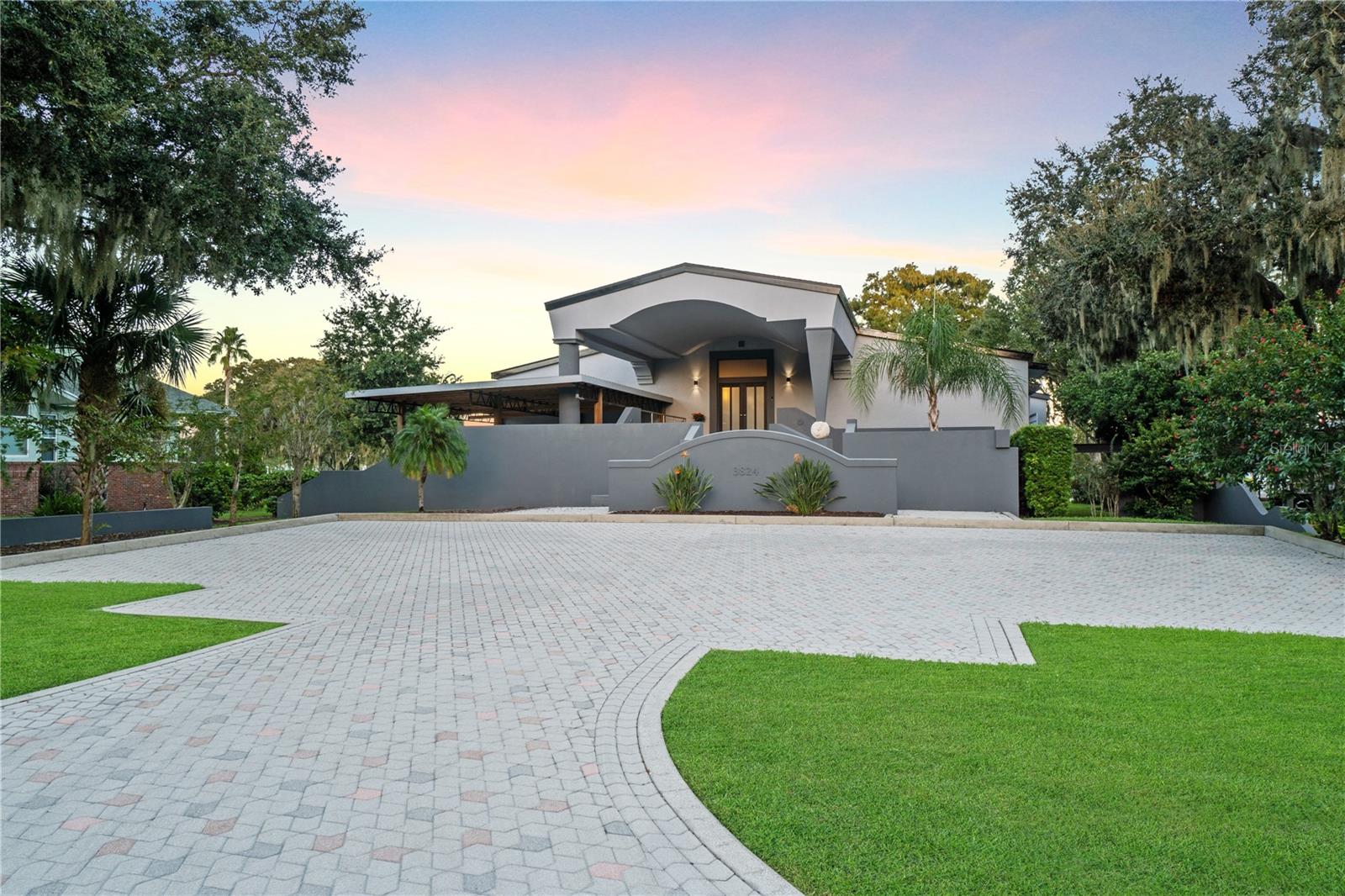 3824 GAINES DRIVE