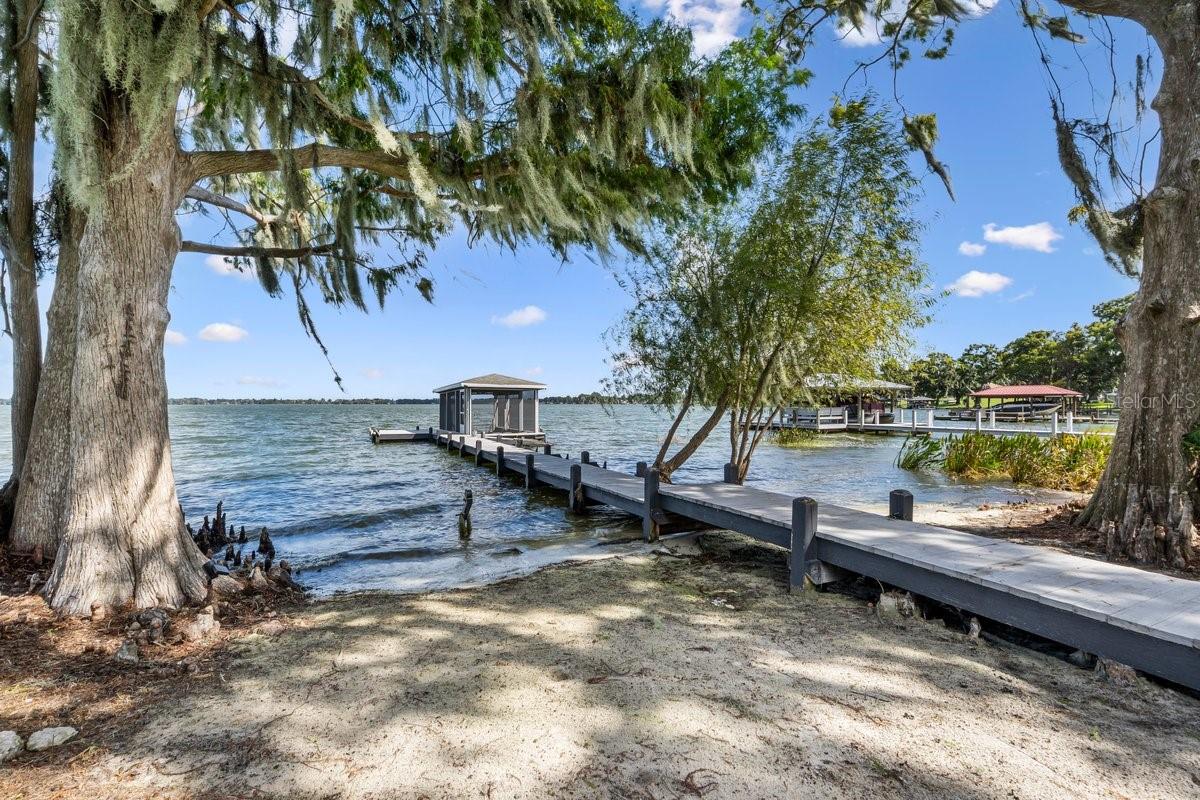 GAINES COVE - Residential