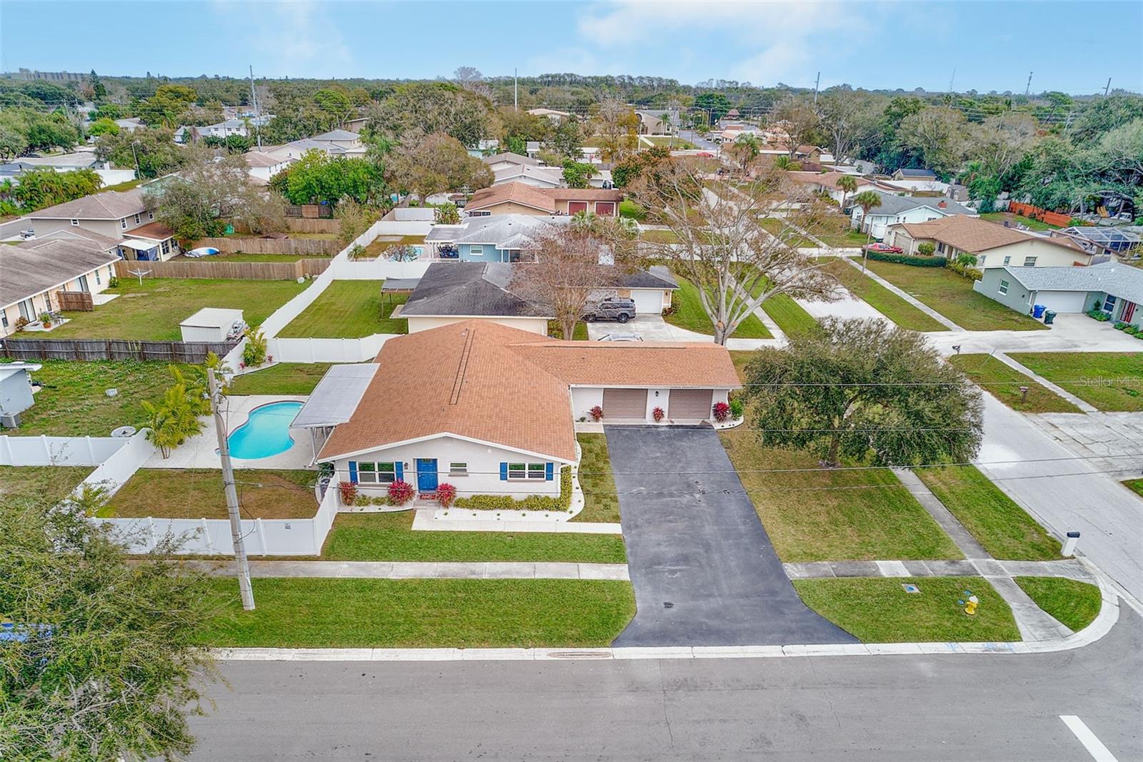 SUNNY BREEZE SUB - Residential Income