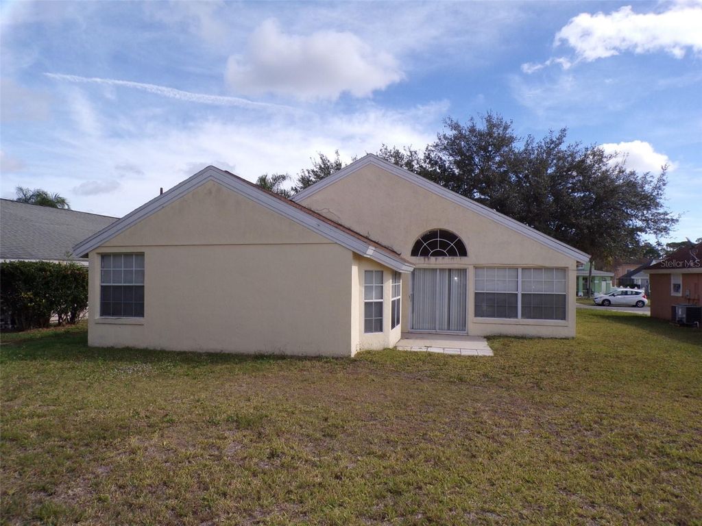 Photo of 2563 Davenport Circle, Kissimmee, FL 34746 (MLS # OM716894)
