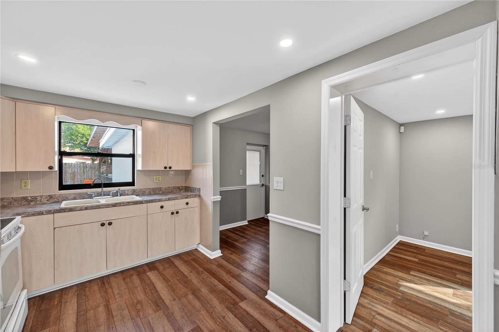 SHERWOOD HEIGHTS UNIT 3 - Residential