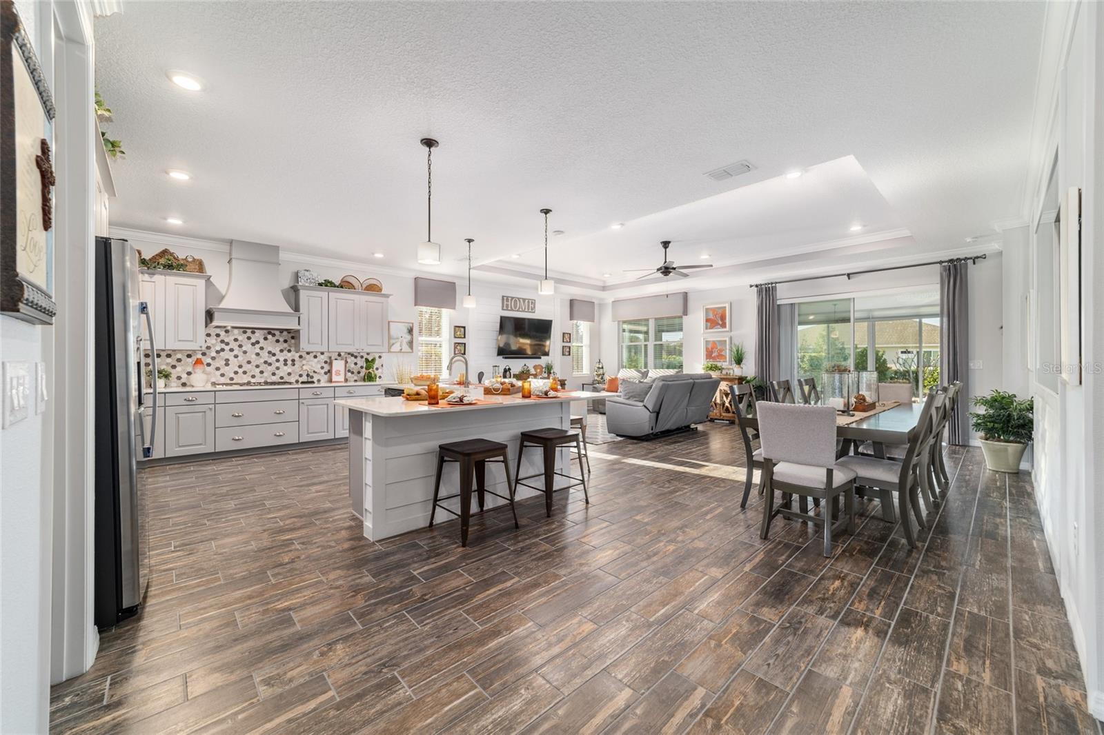 CANDLER HILLS - Residential