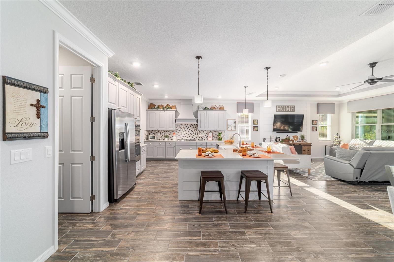 CANDLER HILLS - Residential