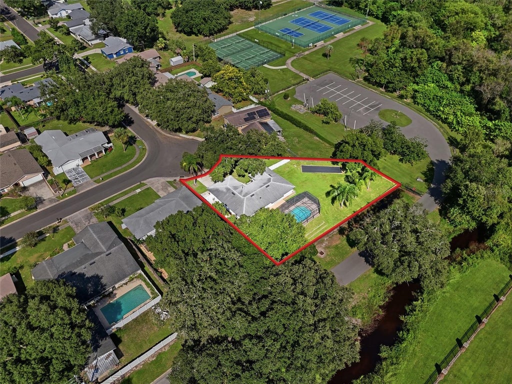 Photo of 330 Sabinal Street, Ocoee, FL 34761 (MLS # O6449445)