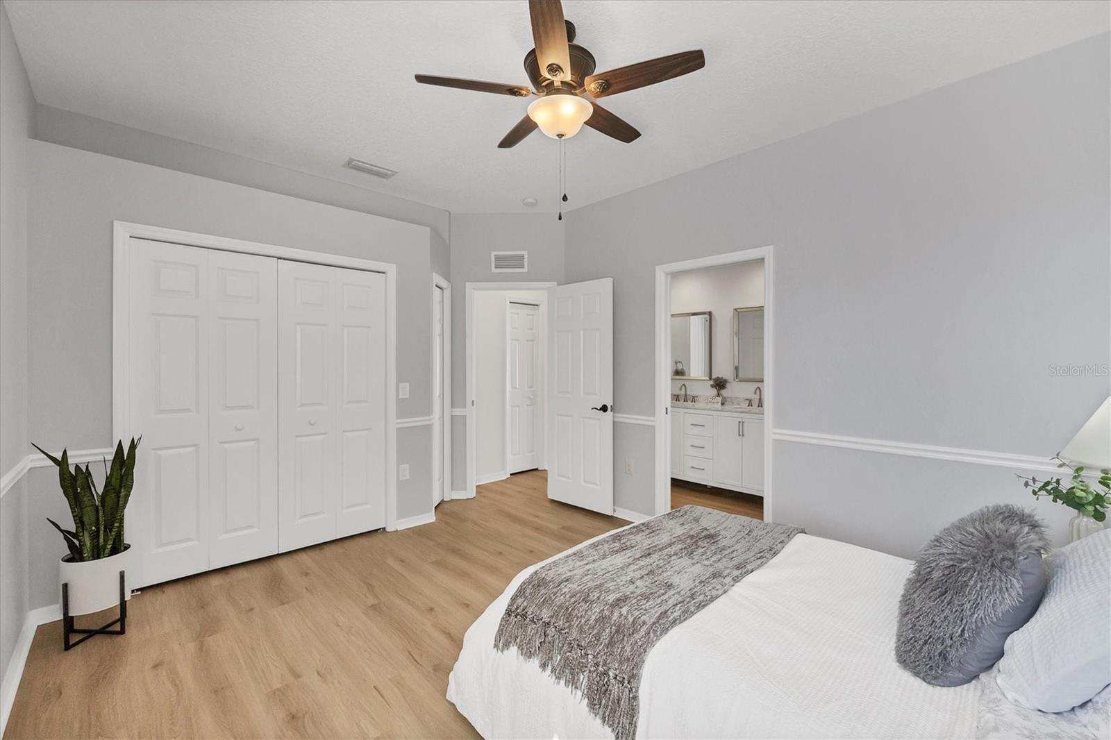 EASTLAKE - Residential