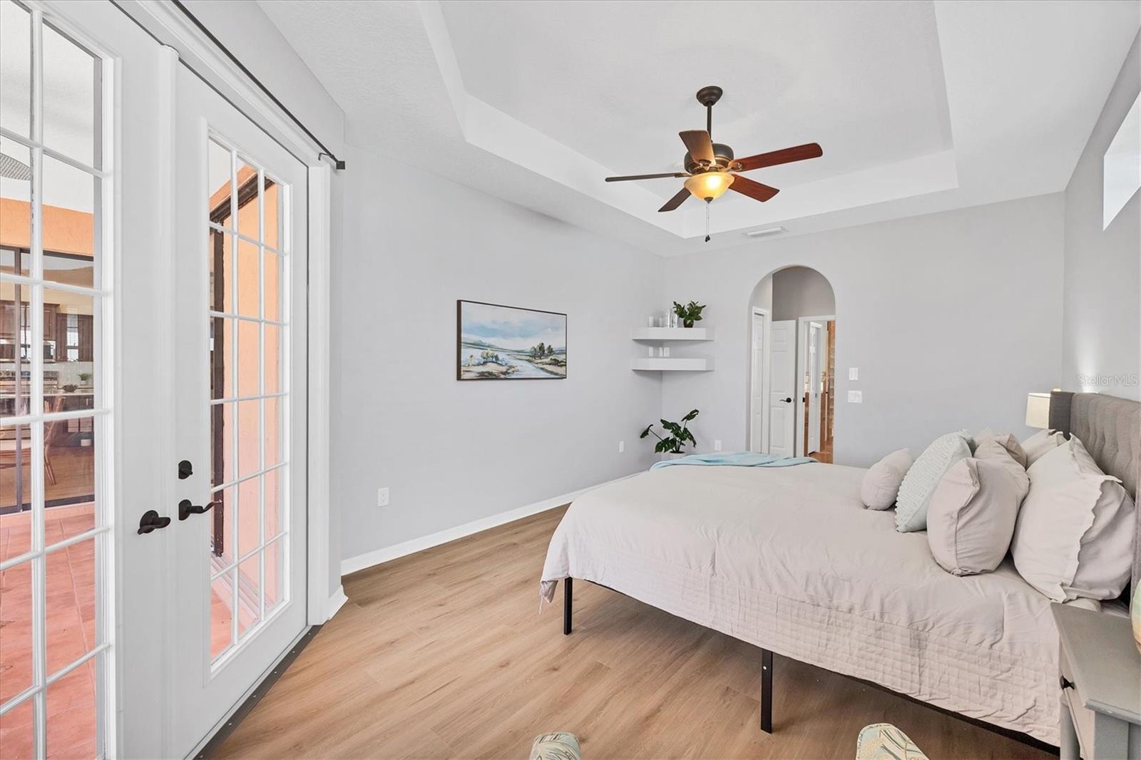 EASTLAKE - Residential