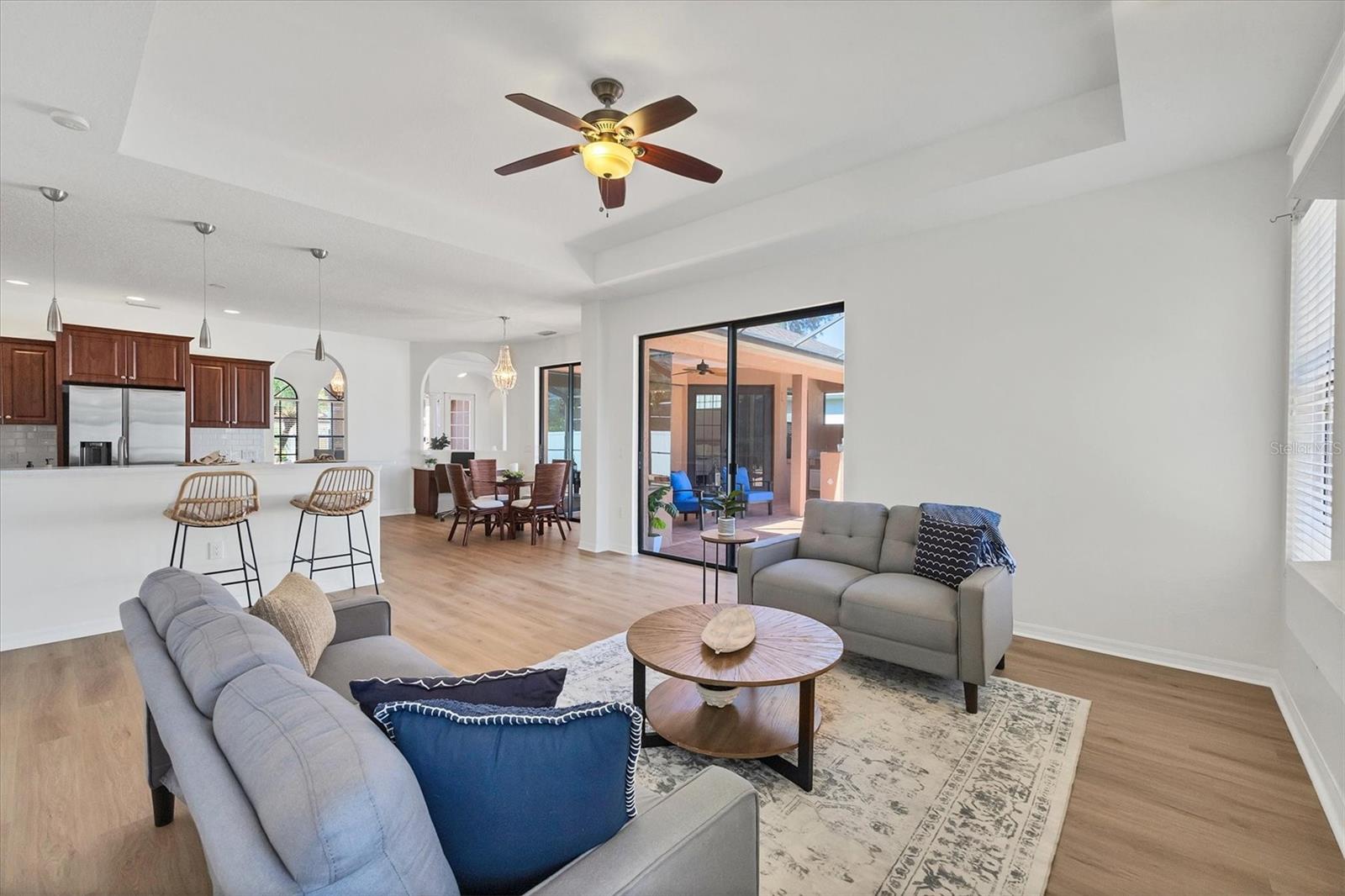 EASTLAKE - Residential