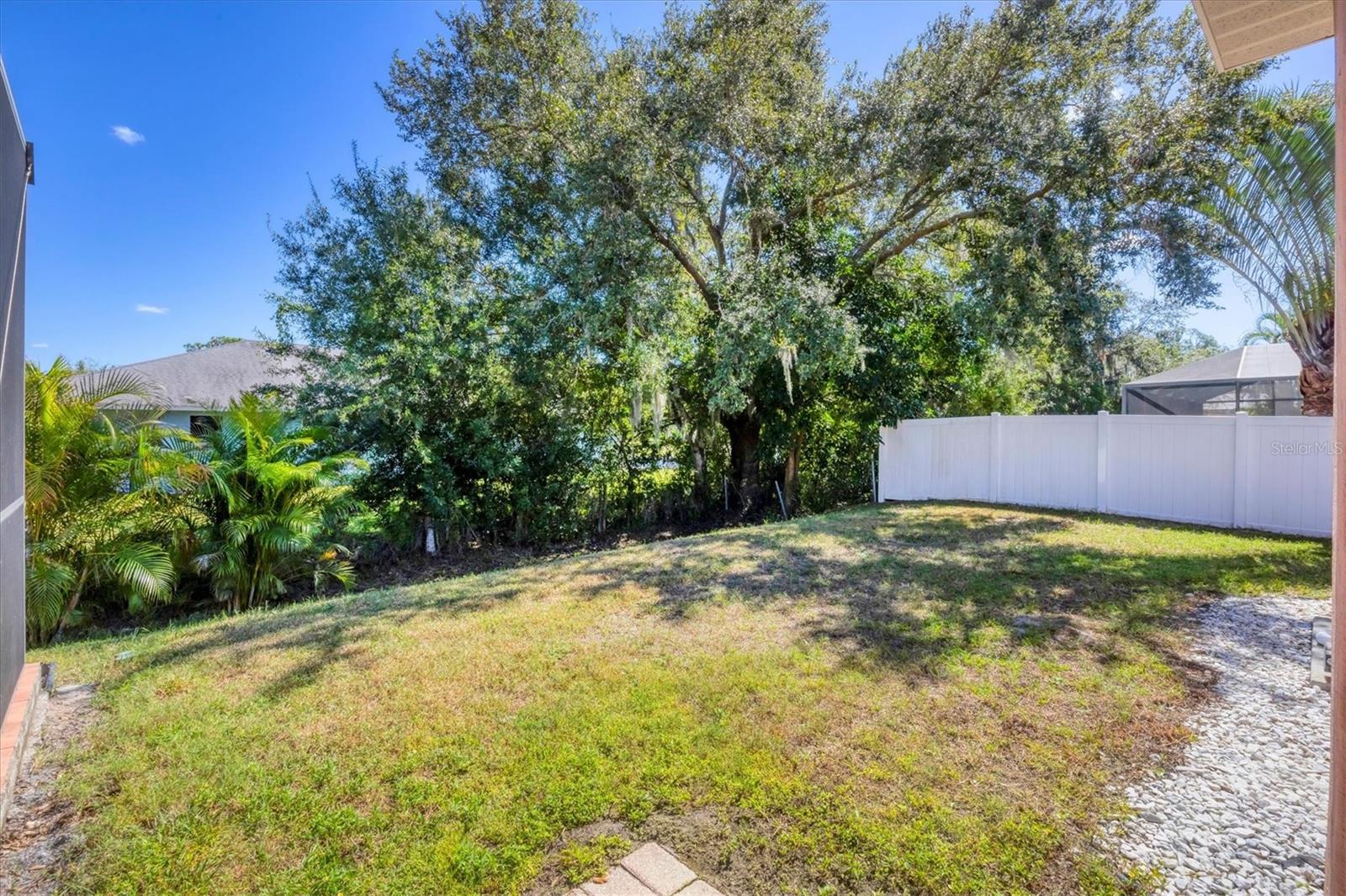 EASTLAKE - Residential