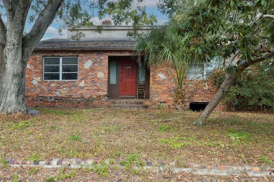 The Ultimate Tampa Investor Special!
Whether you're looking to renovate this substantial structure or build new, the potential here is endless! No HOA or CDD fees—a rare find in such a desirable area. This is a phenomenal investor special positioned on an oversized 10,109 square foot lot, presenting an immediate opportunity to capitalize on Tampa's explosive growth in a location that simply cannot be beat, situated just minutes from Raymond James Stadium, Midtown, St. Joseph’s Hospital, International Plaza, and major highways. Boasting a massive footprint of four bedrooms and four-and-a-half bathrooms, the property's most compelling feature is the first-floor apartment with a separate entrance, kitchen, and bath, providing lucrative built-in rental income potential. Don't miss out on this chance to secure a great lot and a powerful income-generating asset in a prime location.



All buyers and agents are to sign a hold harmless prior to entering the property and wearing a protective mask is recommended.
