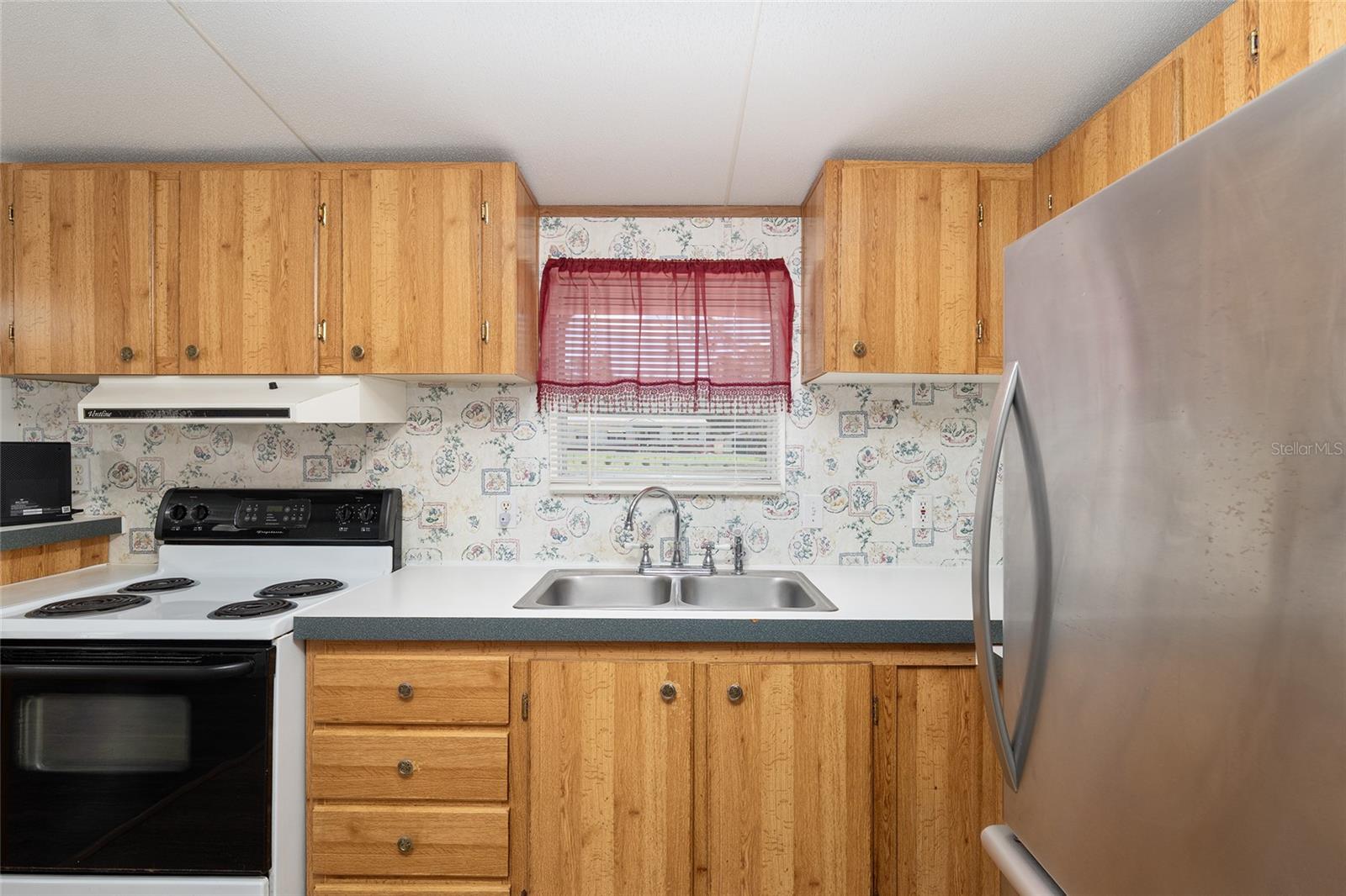 CLASSIC HILLS - Residential