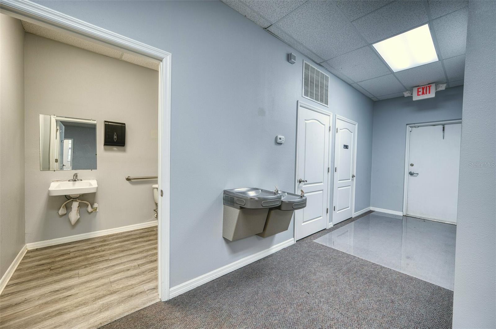 EAST POINTE PARK - Commercial Lease