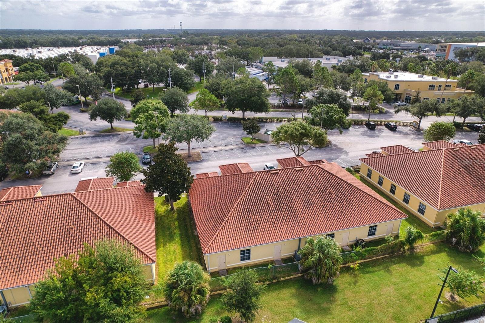 EAST POINTE PARK - Commercial Lease