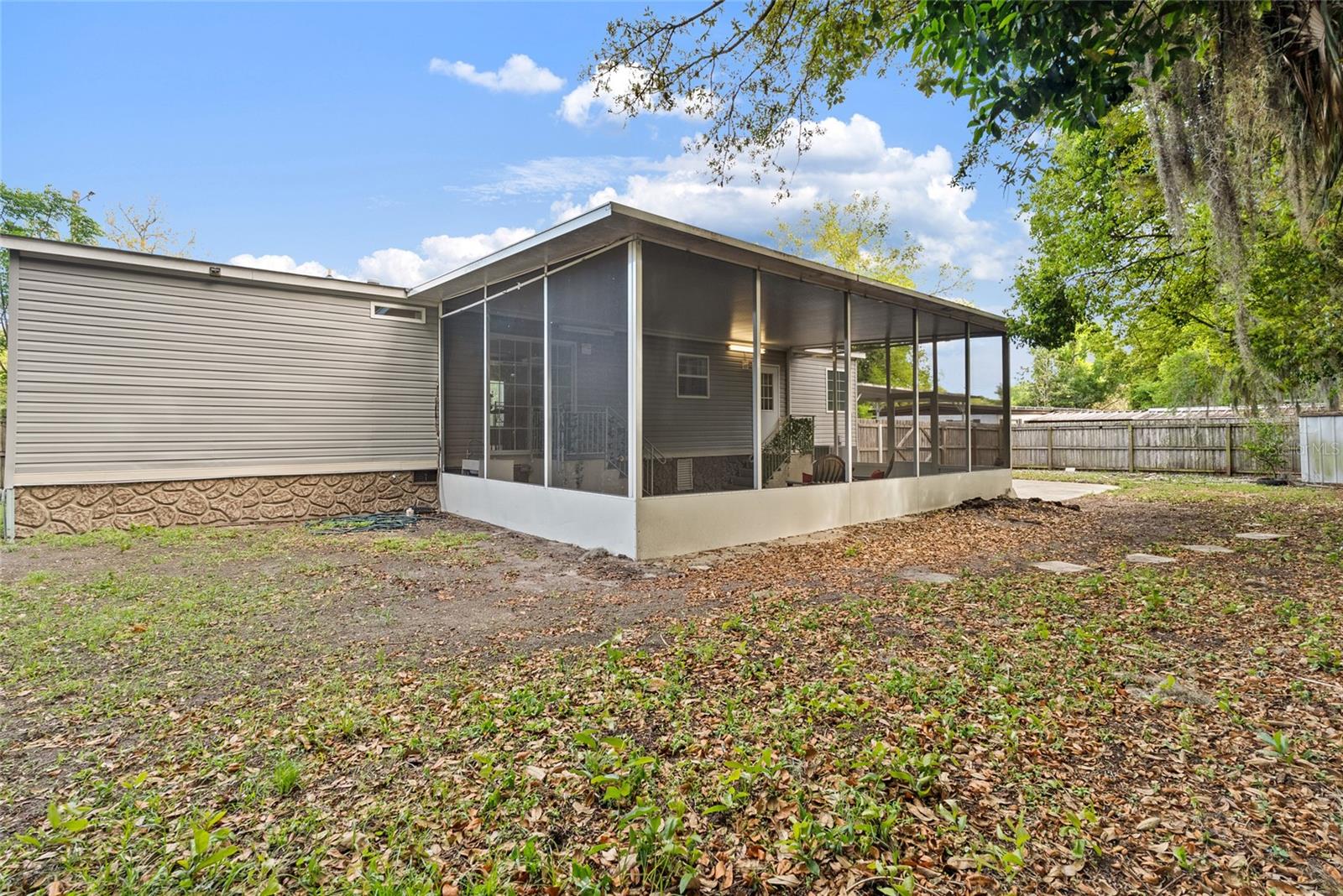 LAKE KATHRYN PARK 5TH ADD - Residential