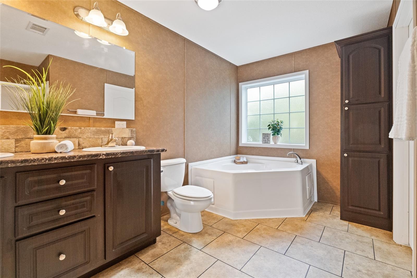 LAKE KATHRYN PARK 5TH ADD - Residential