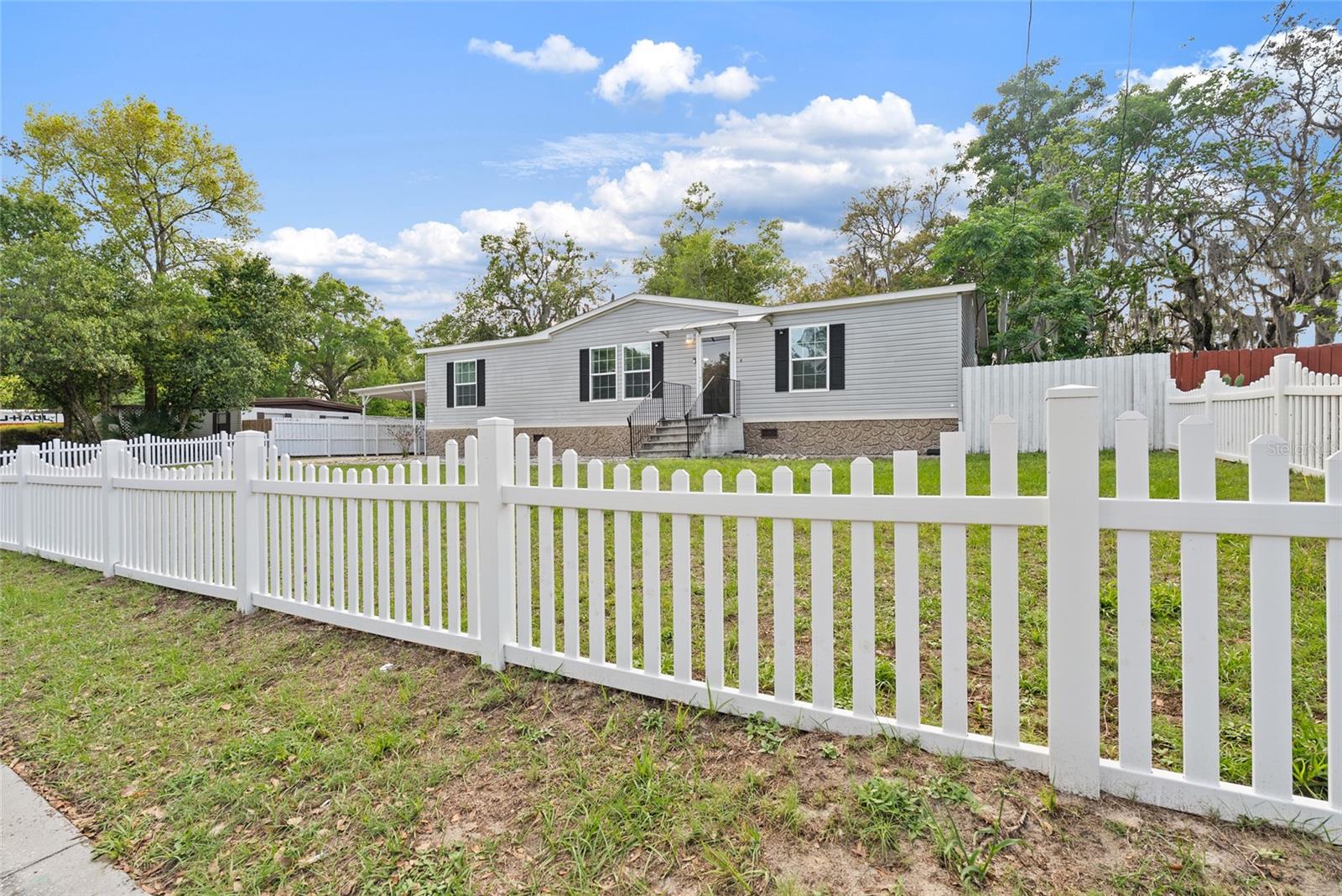 LAKE KATHRYN PARK 5TH ADD - Residential