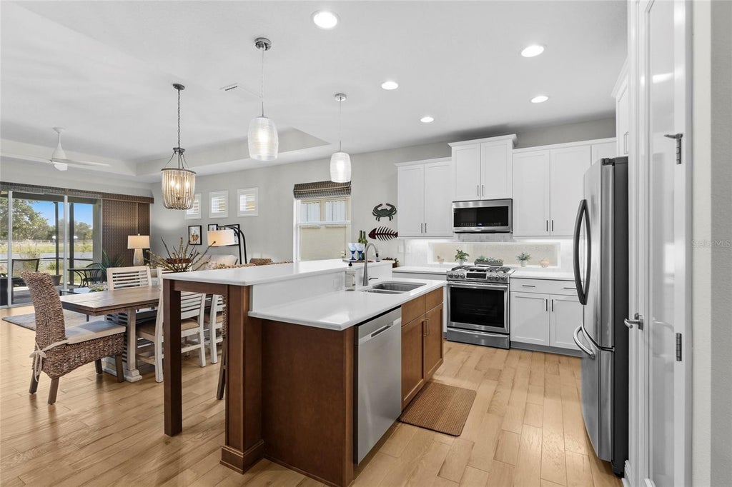 Photo of 7523 Campus Cove, Sarasota, FL 34243 (MLS # A4695649)