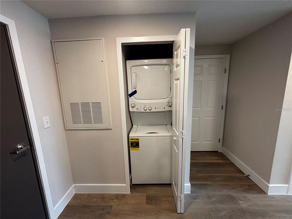 Photo of 4424 S Texas Avenue #108, Orlando, FL 32839 (MLS # O6421994)