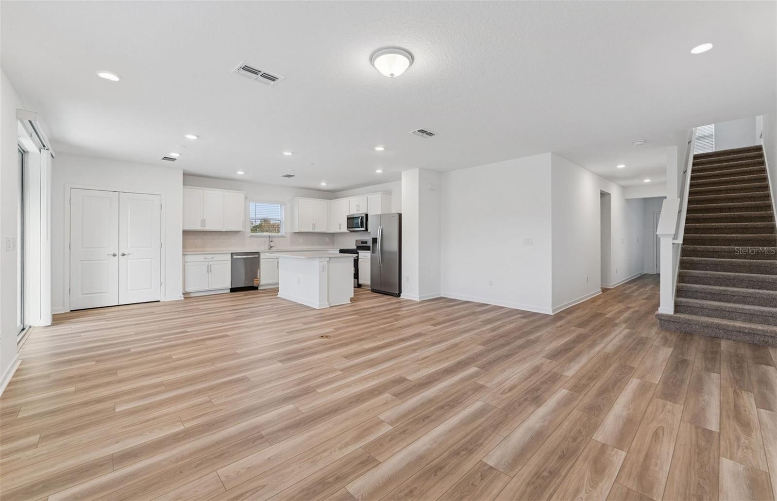 RIVERWOOD ESTATES PHASE 1B - Residential