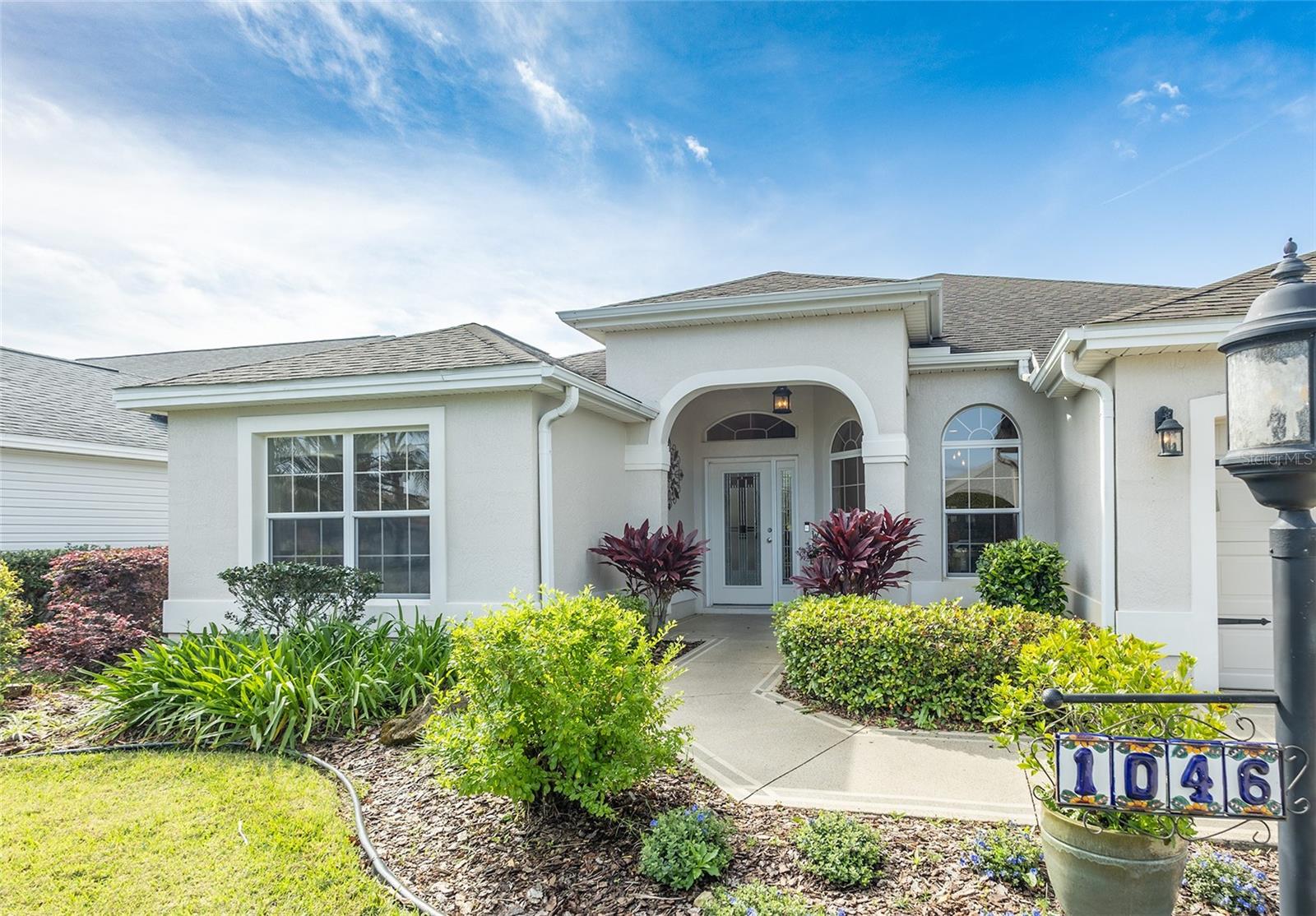 1046 RIDGELAND PATH