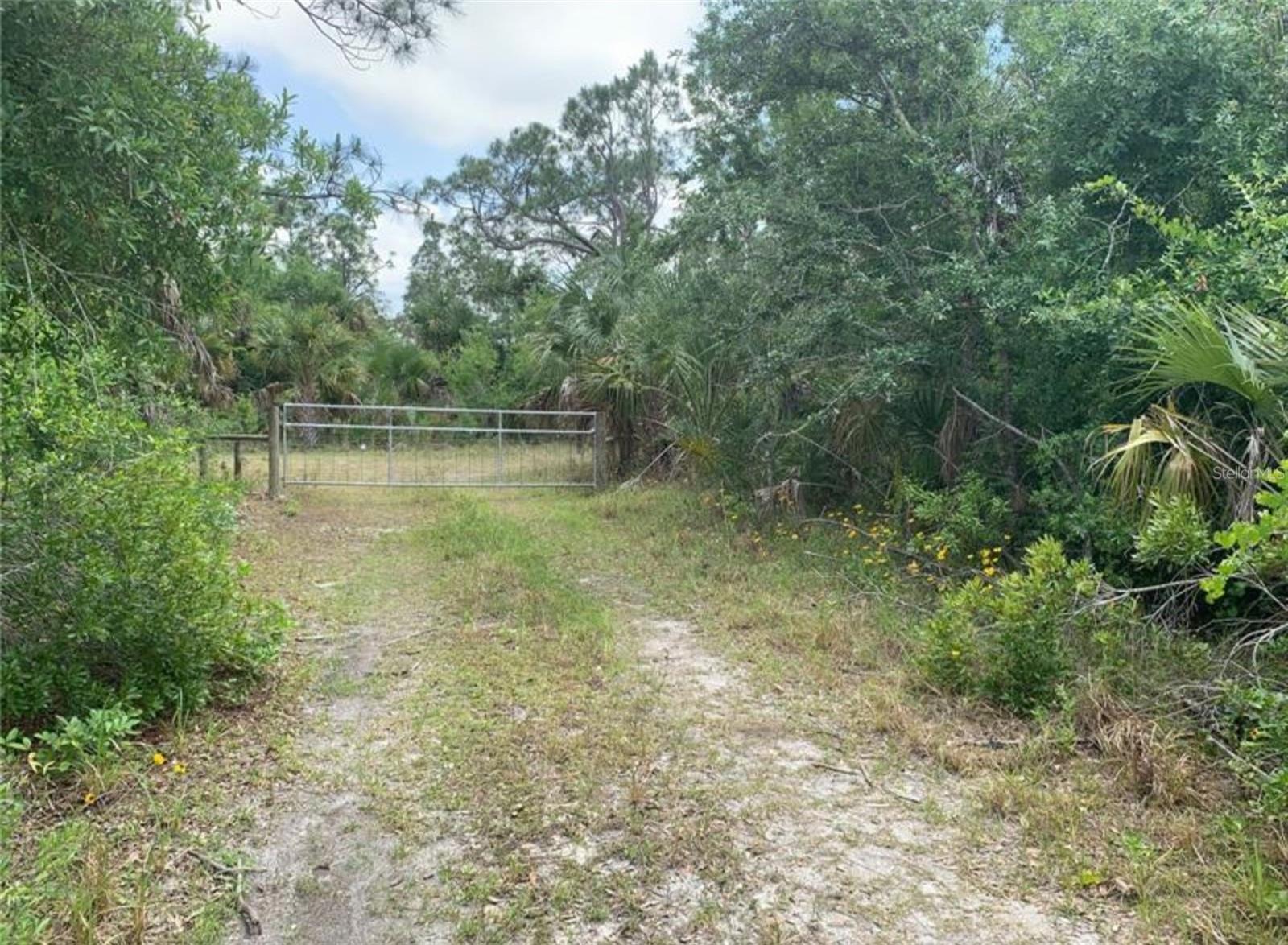 925 INDIAN CREEK LANE