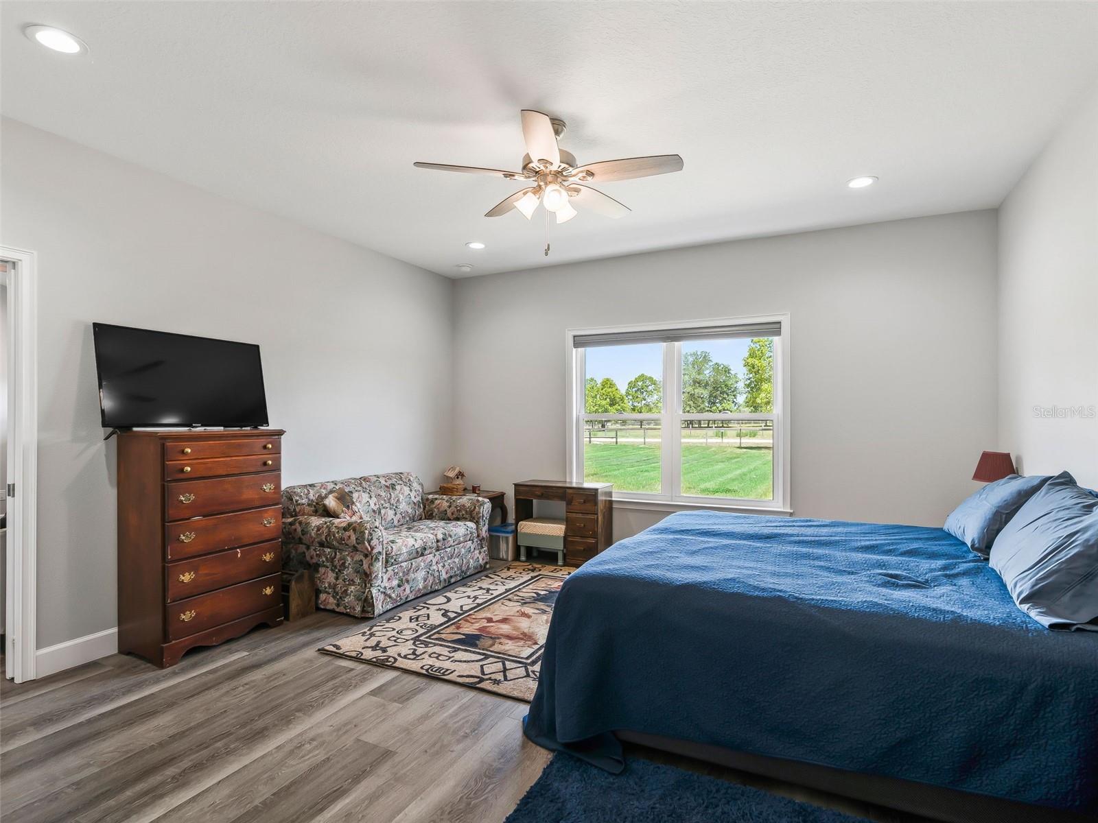 STEEPLECHASE FARMS - Residential