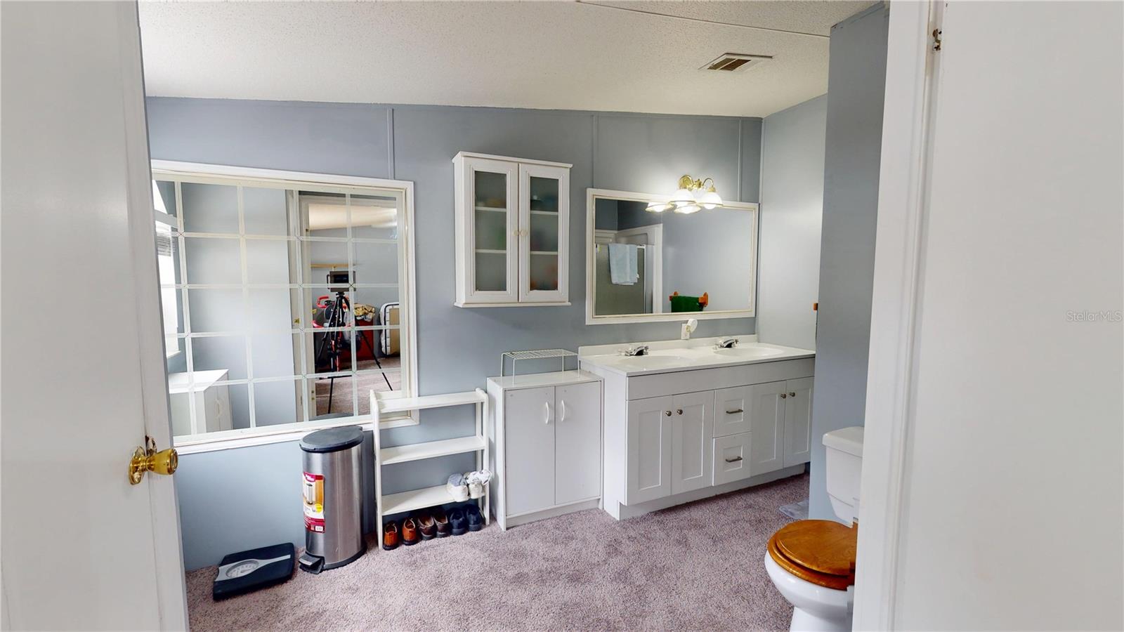 MISSION OAKS CONDO PH 01-03 - Residential