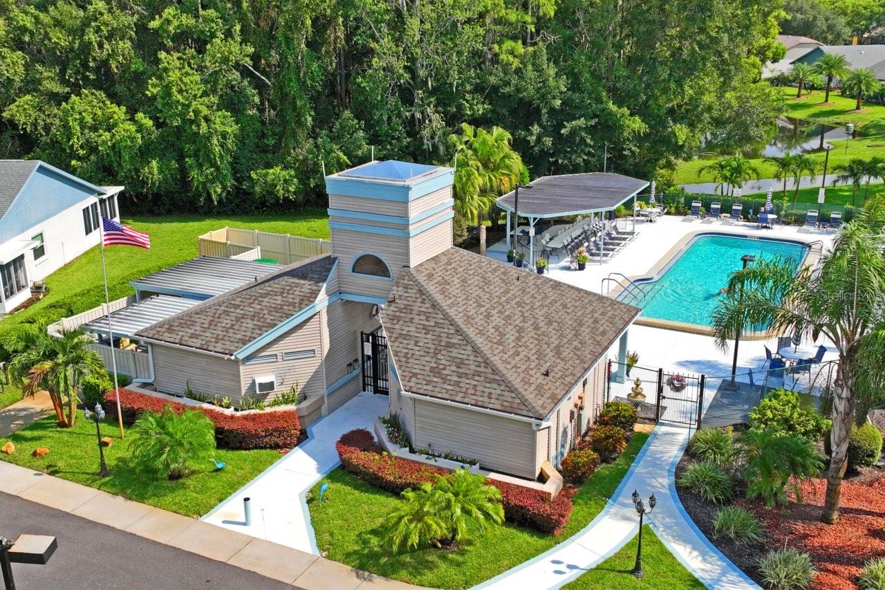 SUMMERTREE - Residential