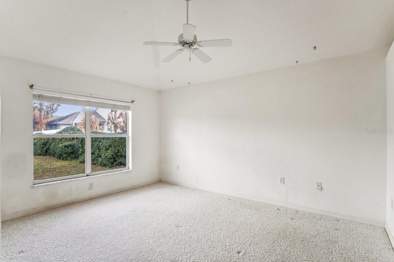 SUMMERTREE - Residential