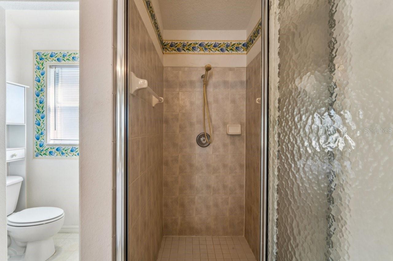 SUMMERTREE - Residential