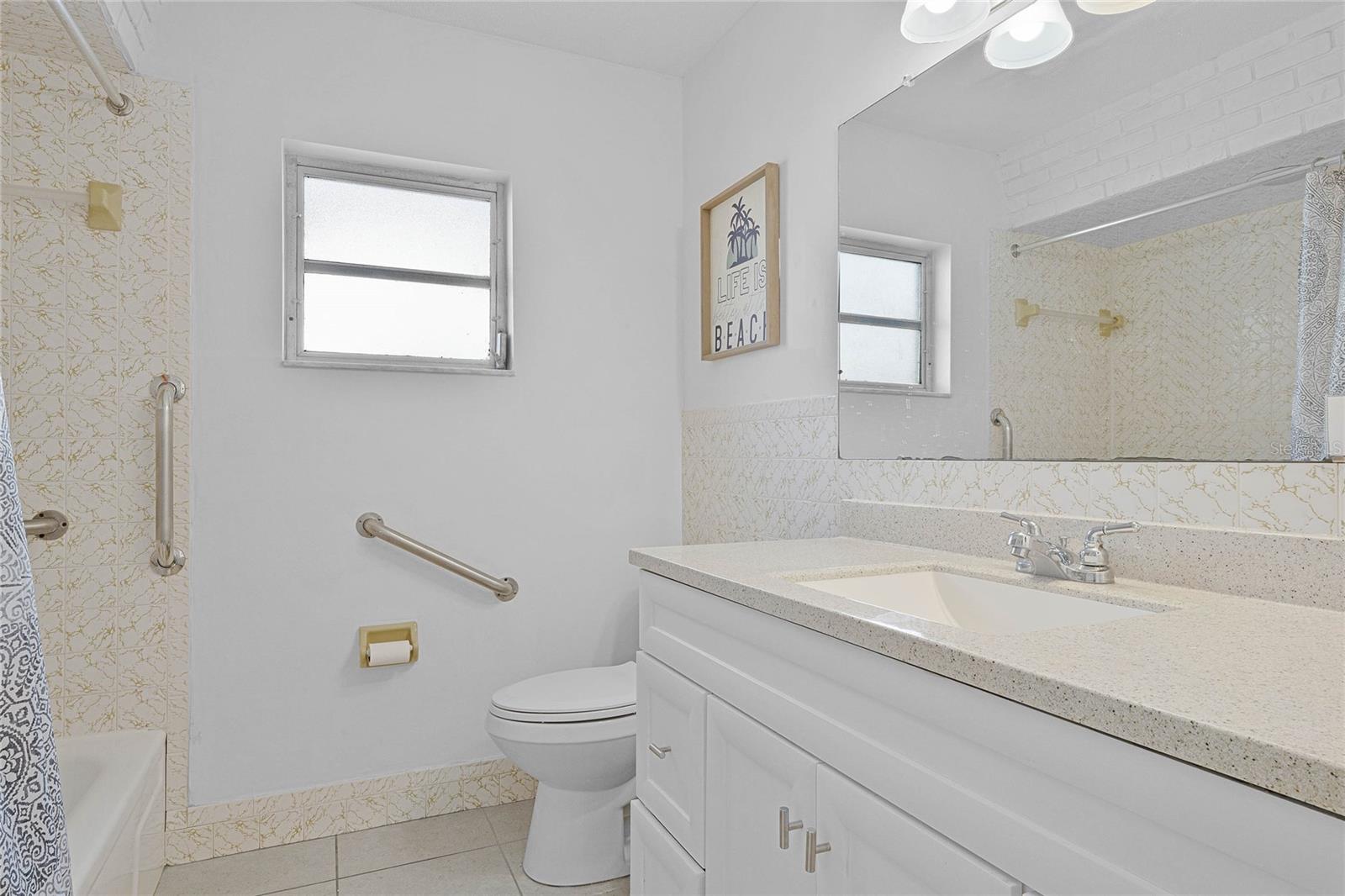 FAIRWAY UNIT 05 - Residential Income