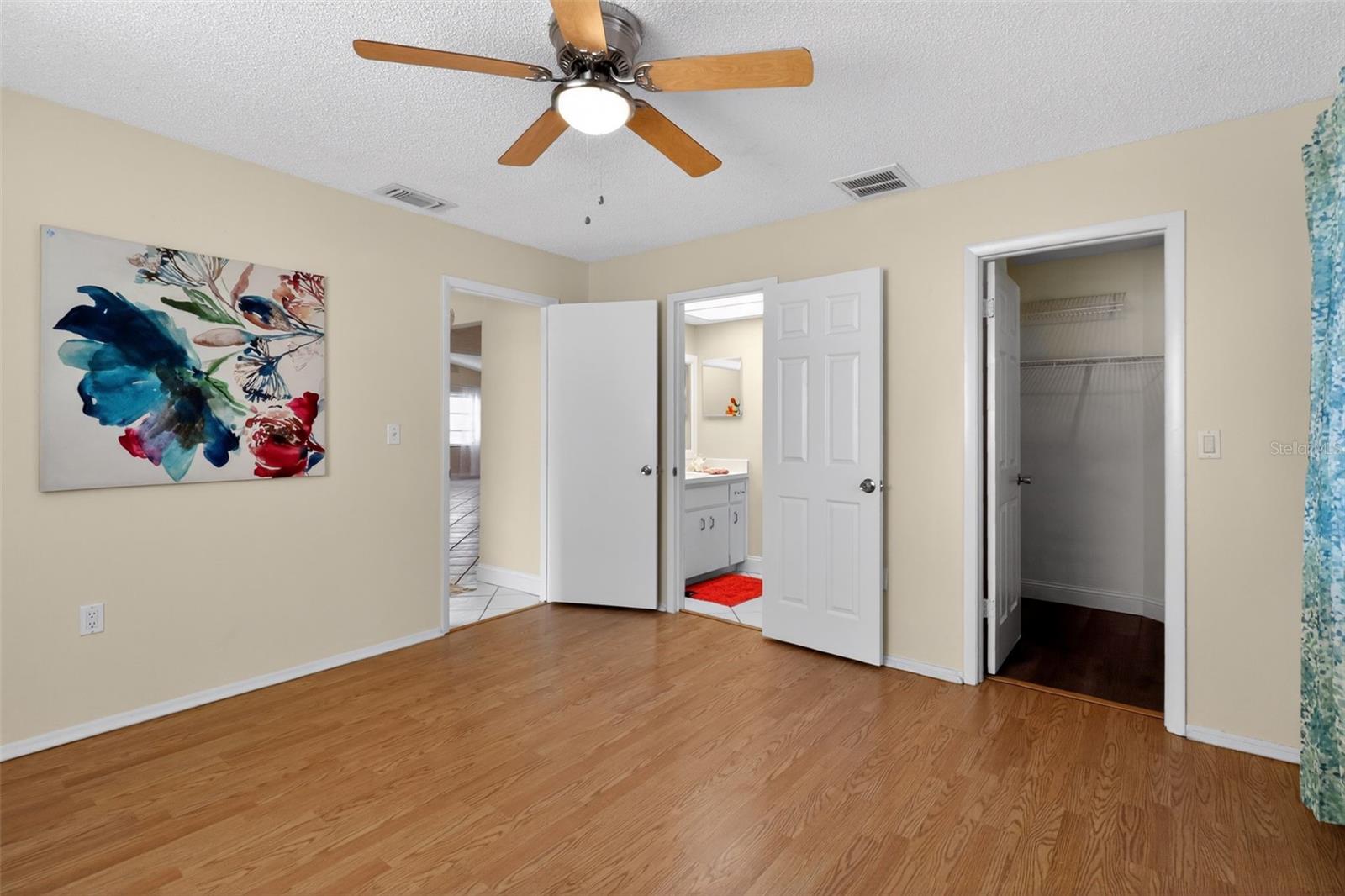 BEACON SQUARE - Residential