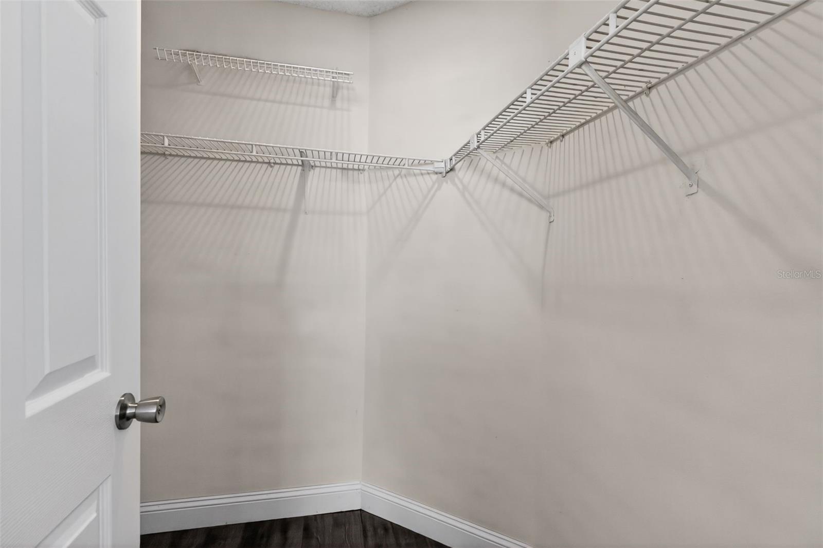 BEACON SQUARE - Residential