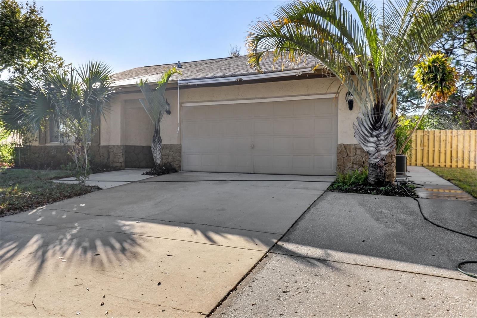 BEACON SQUARE - Residential