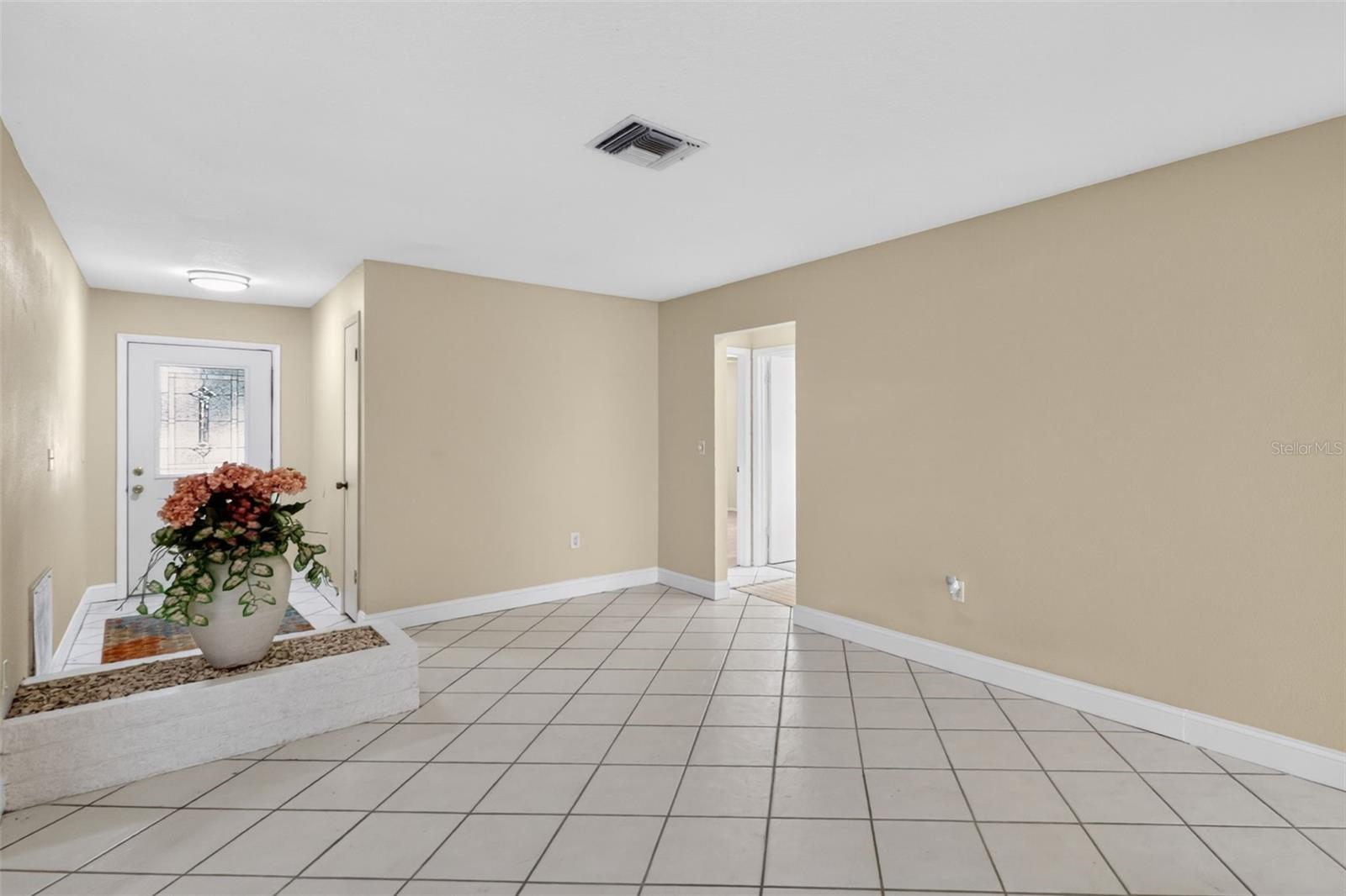 BEACON SQUARE - Residential