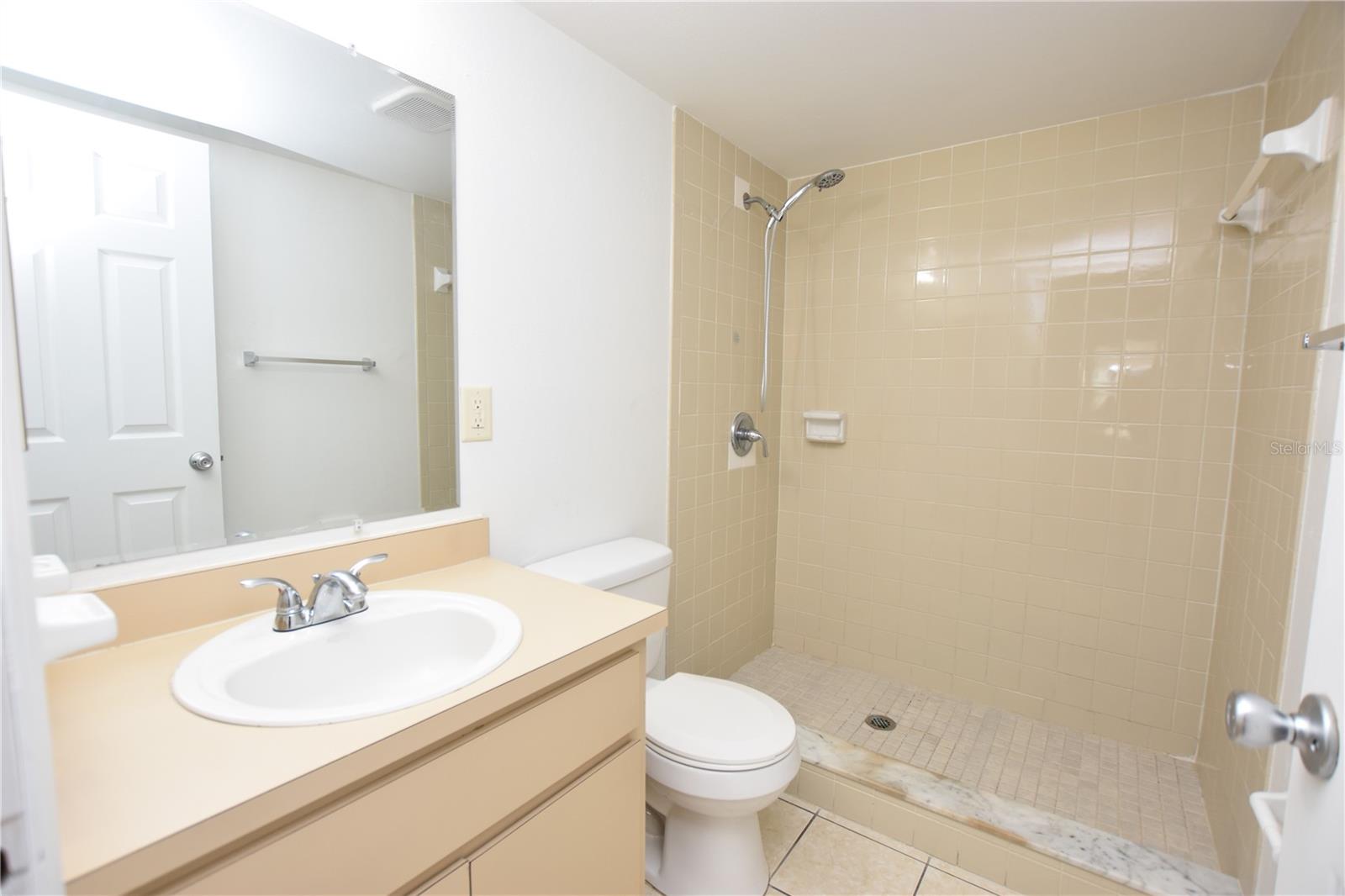 SECRET COVE SUB - Residential Lease
