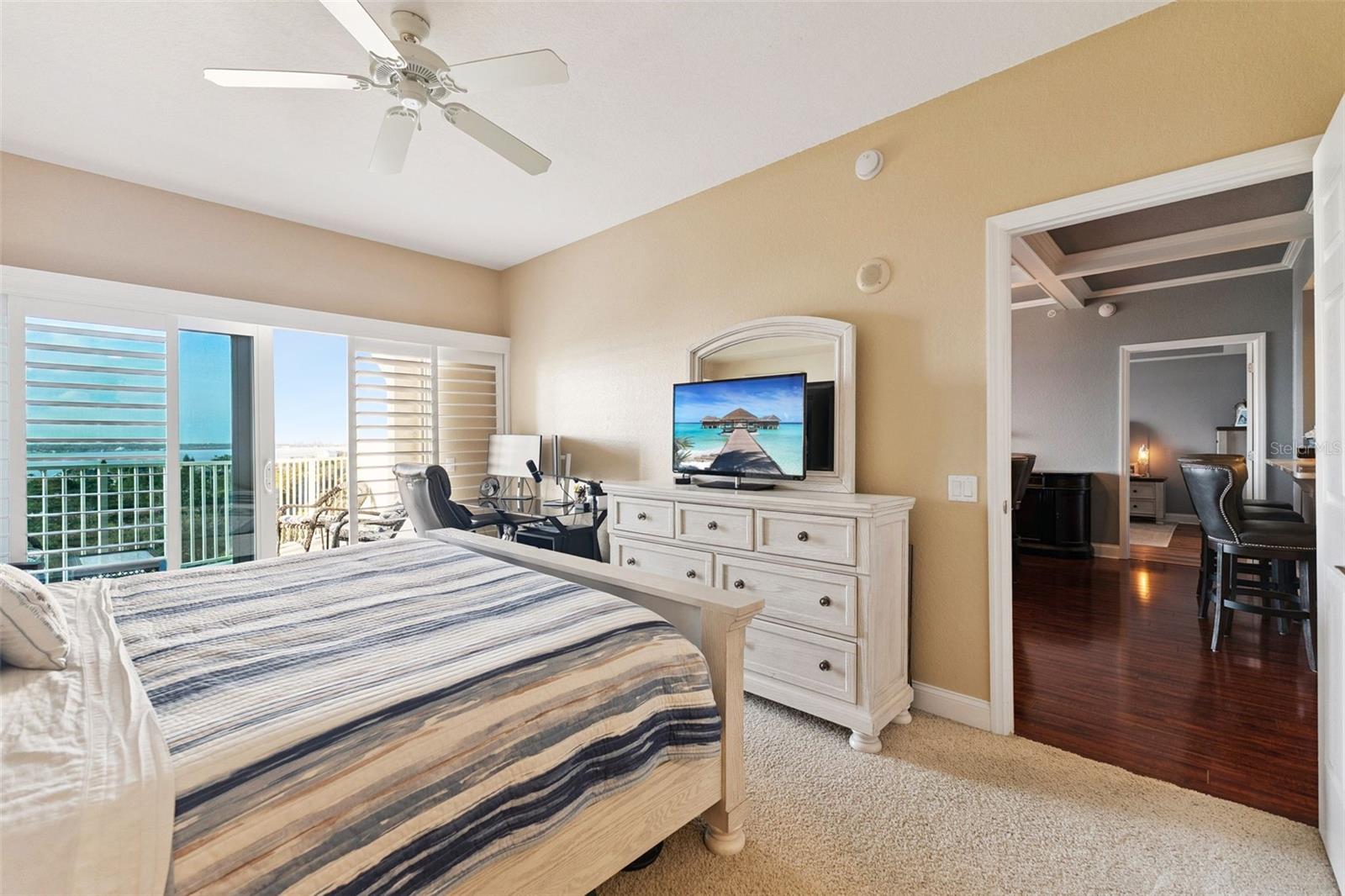 OCEANS GRAND CONDO - Residential