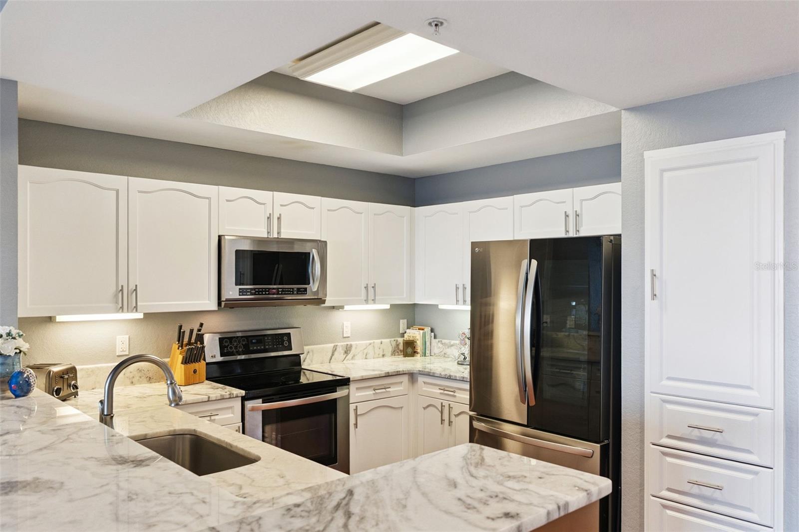 OCEANS GRAND CONDO - Residential