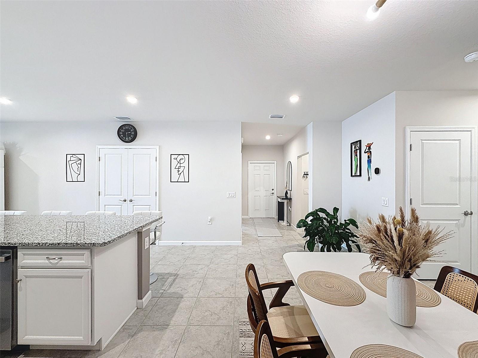 PARK RDG VILLAS - Residential