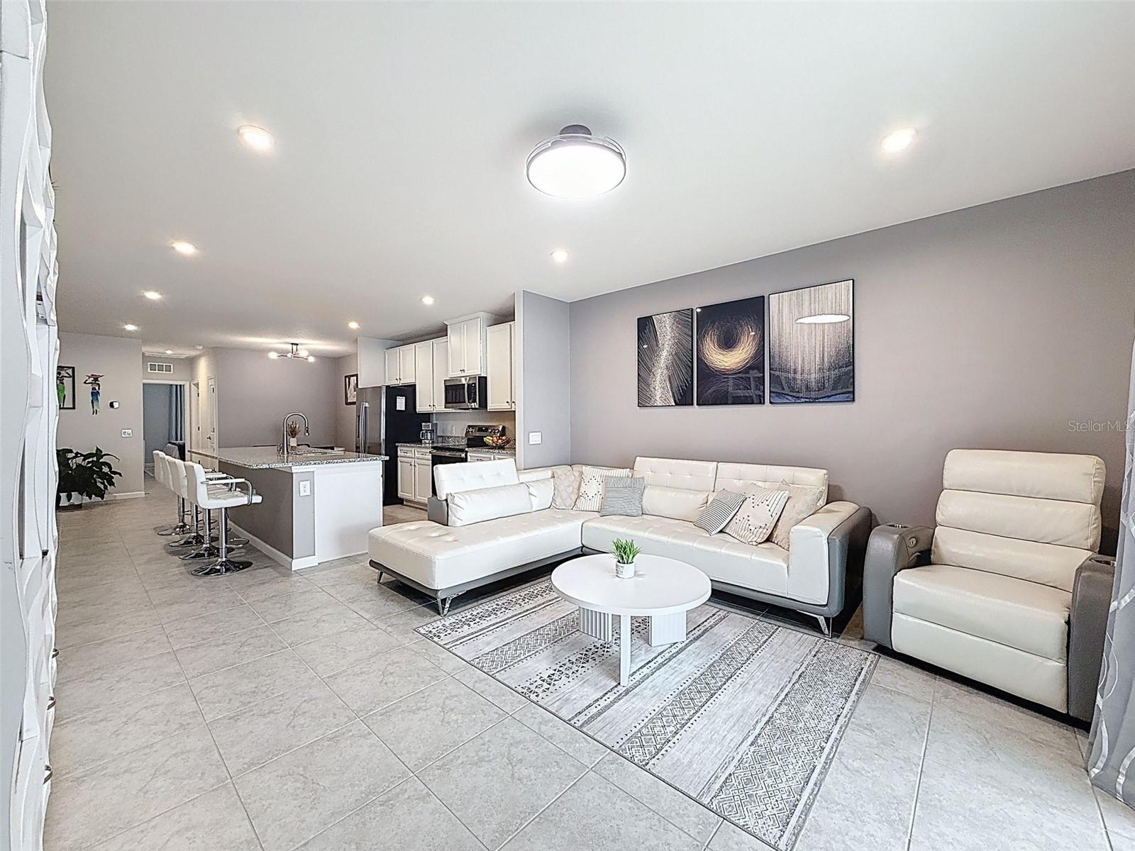 PARK RDG VILLAS - Residential