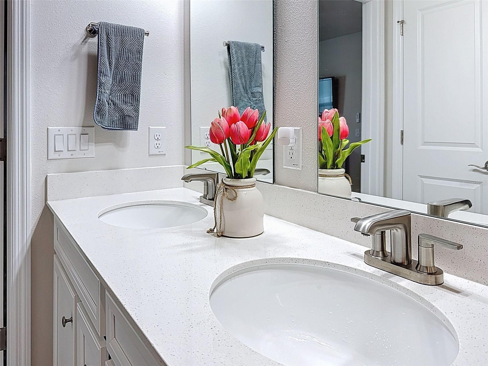 PARK RDG VILLAS - Residential