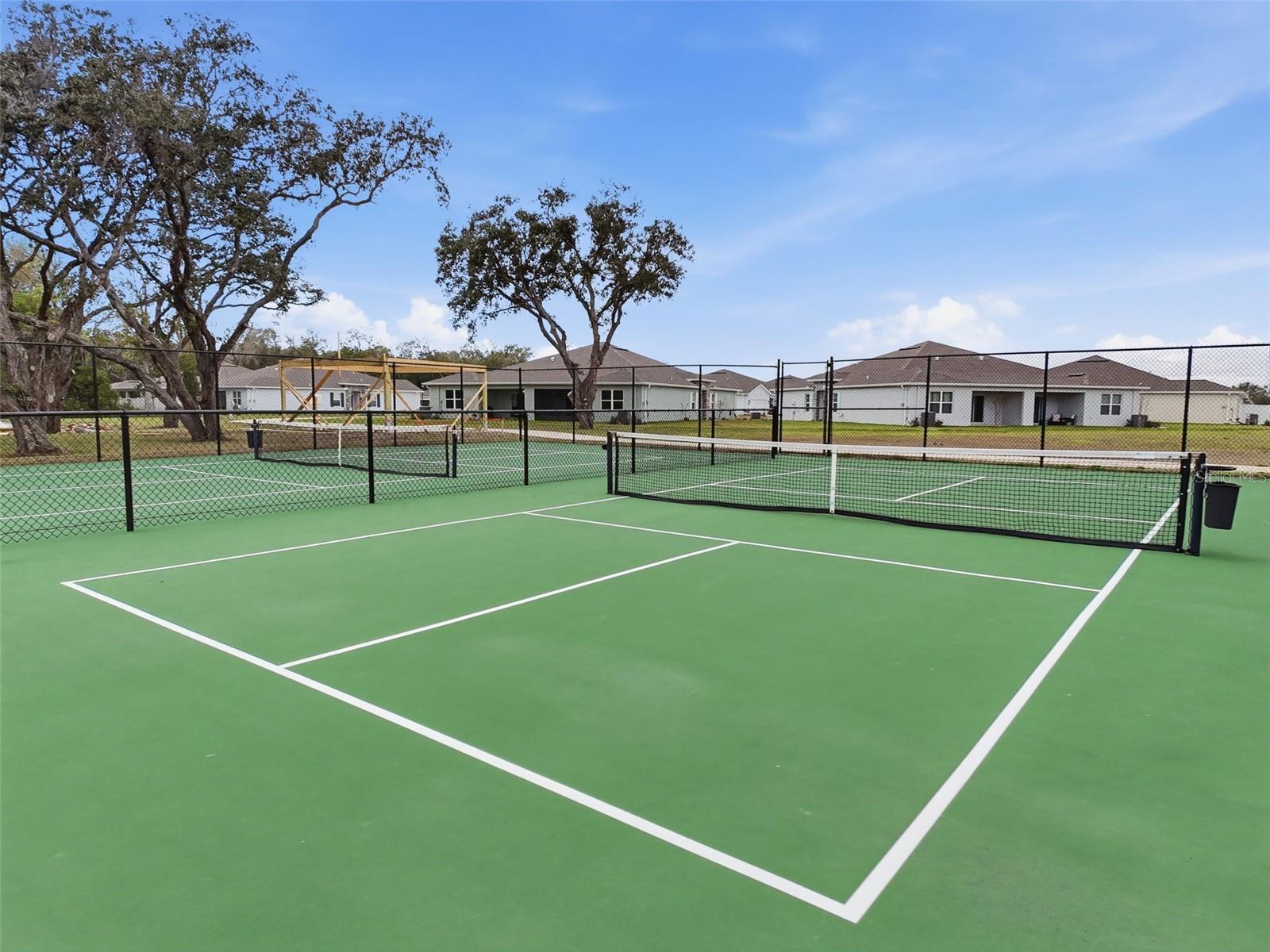 PARK RDG VILLAS - Residential