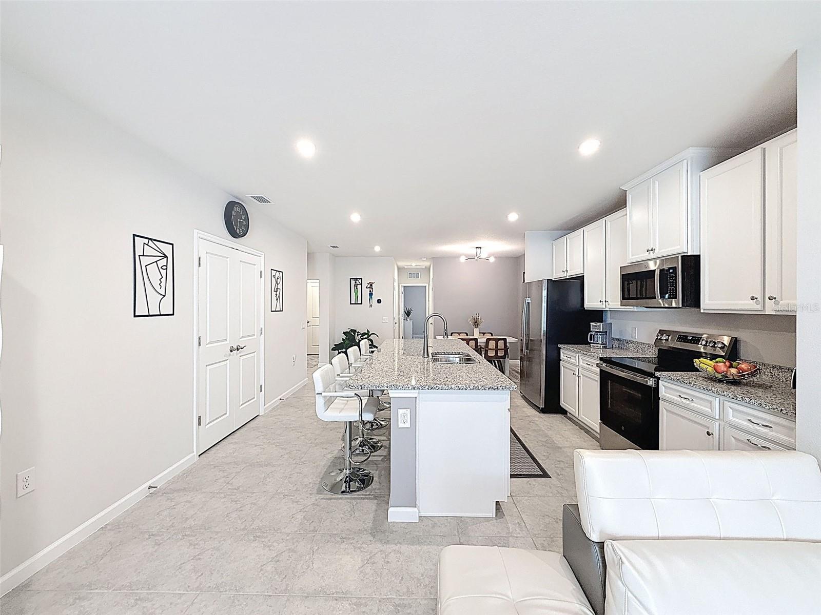 PARK RDG VILLAS - Residential