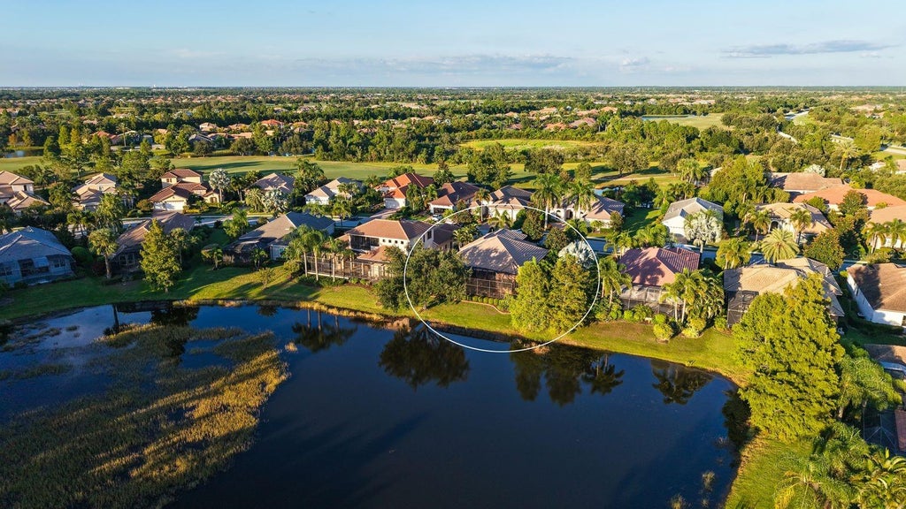 Photo of 7836 Valderrama Way, Lakewood Ranch, FL 34202 (MLS # A4707924)