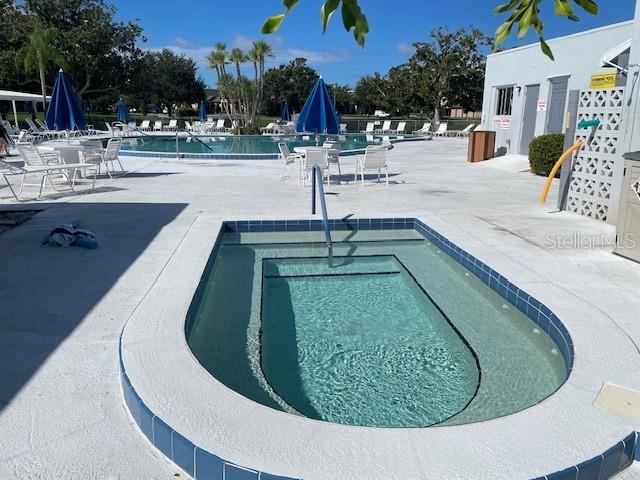 SEMINOLE GARDEN APTS CO-OP - Residential