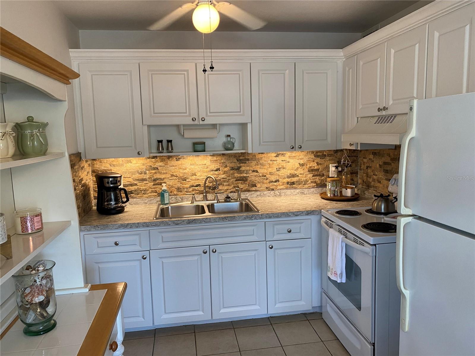 SEMINOLE GARDEN APTS CO-OP - Residential