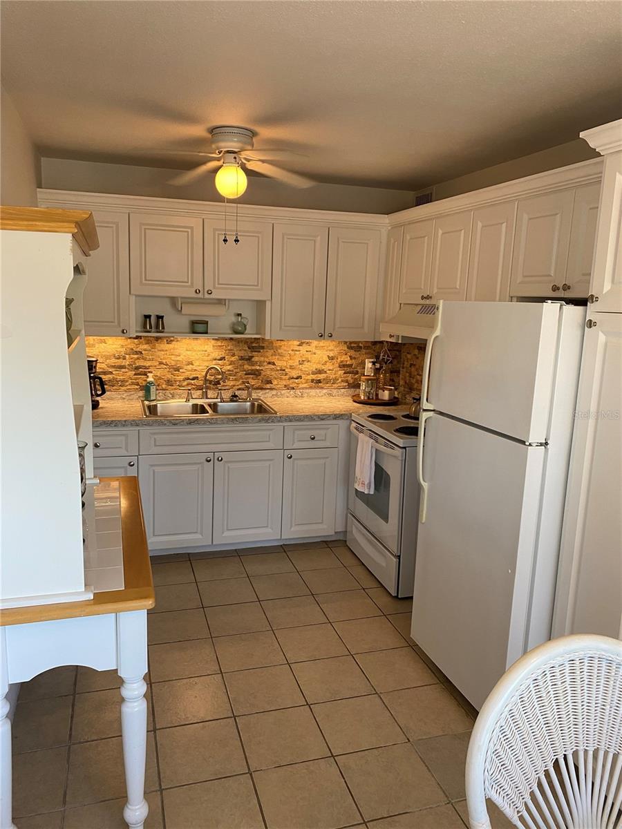 SEMINOLE GARDEN APTS CO-OP - Residential