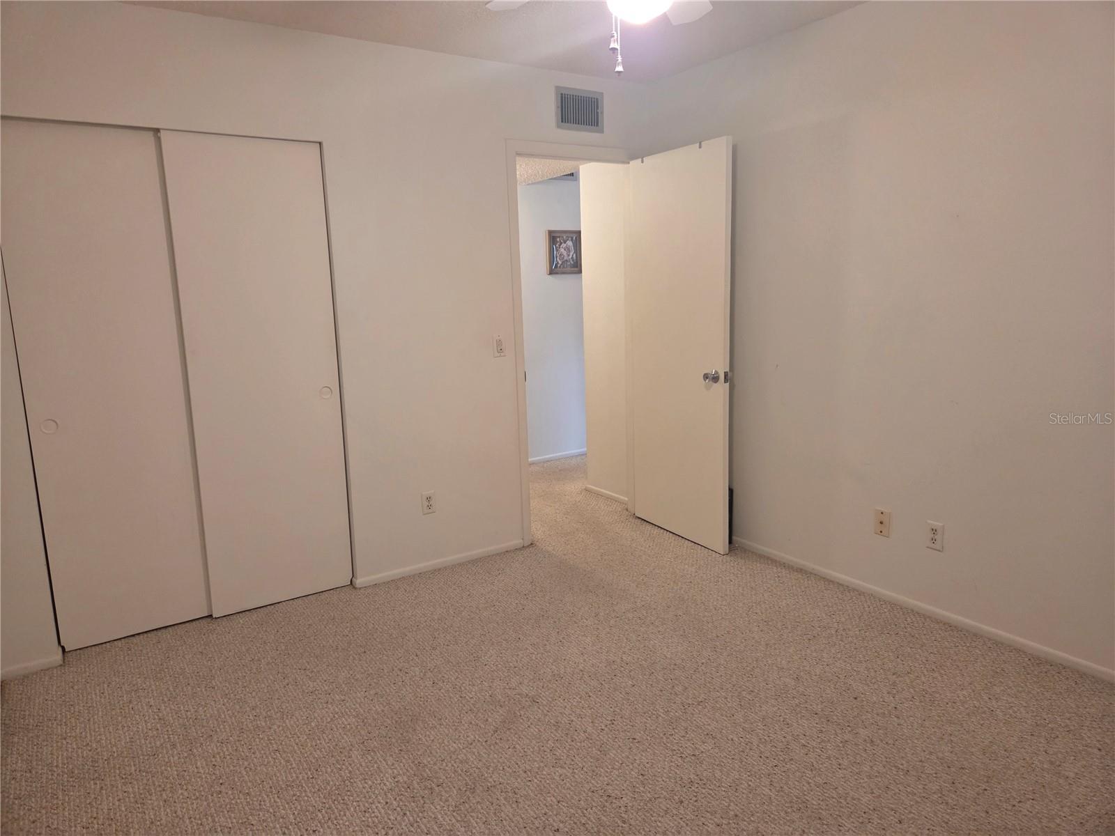 ON TOP OF THE WORLD - Residential Lease