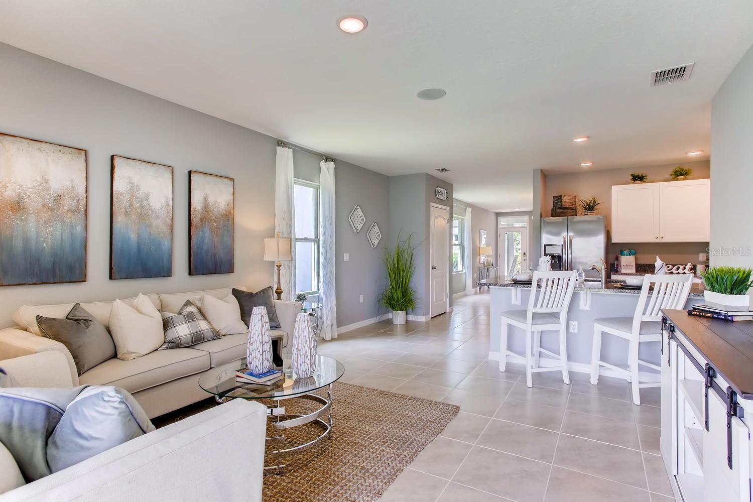 HARMONY WEST - Residential